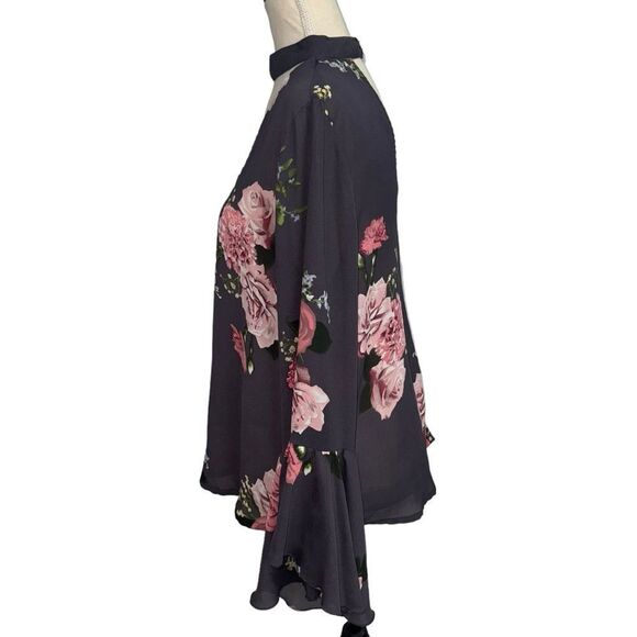 Live 4 Truth Gray Pink Floral Long Wide Sleeve V Neck Lightweight Blouse size m - Picture 8 of 13